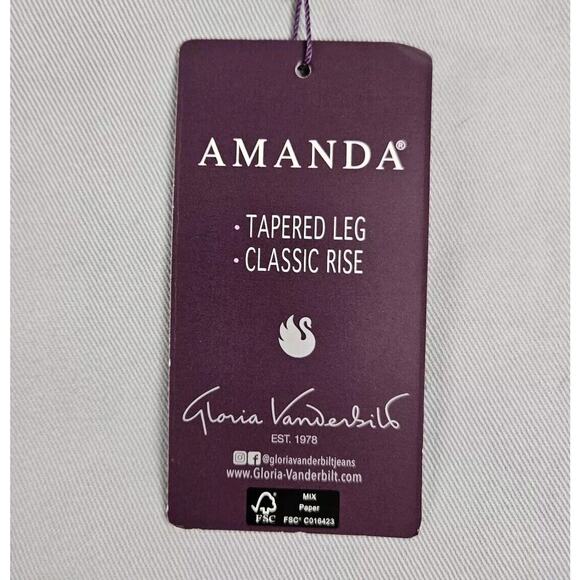 Gloria Vanderbilt Amanda PLUS 22W Gray Tapered Leg Soft Touch Jeans NWT - Picture 12 of 12